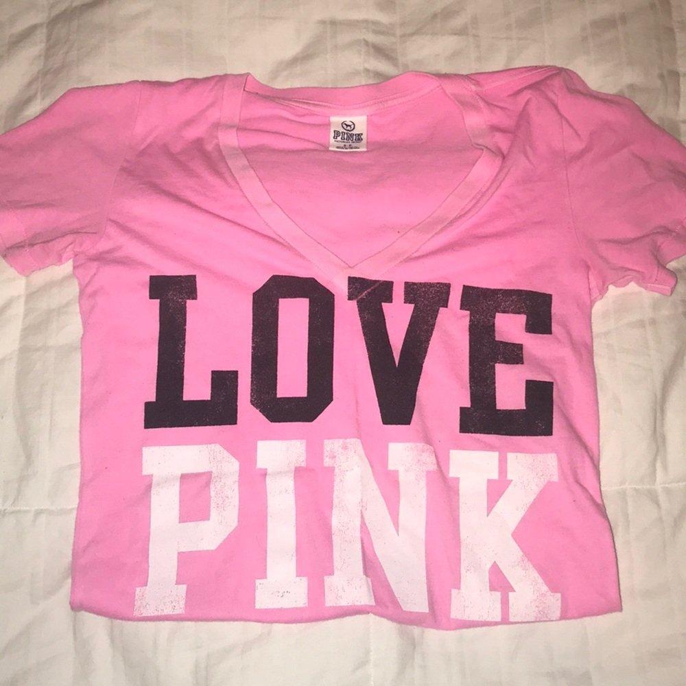 Victoria’s Secret PINK tshirt